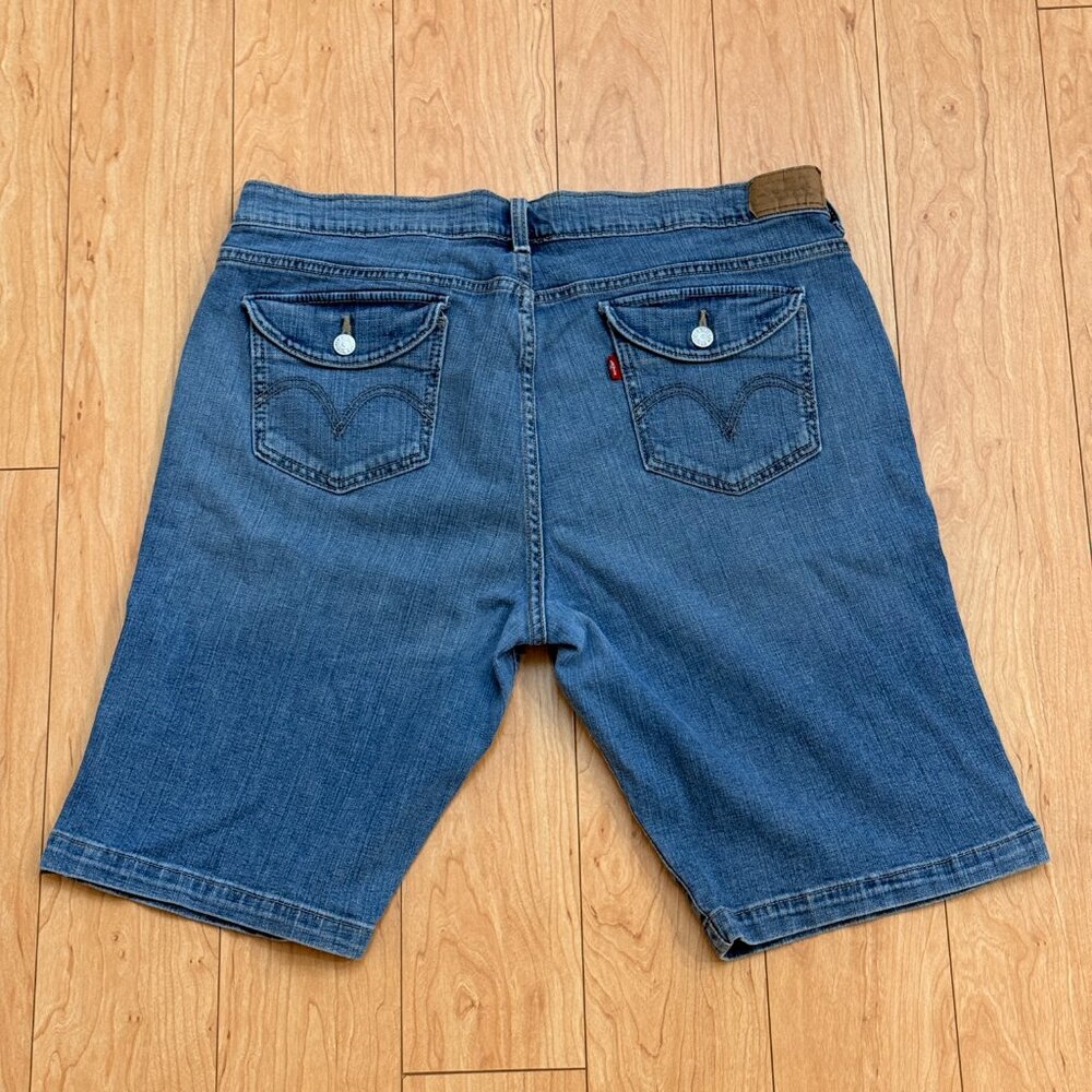 Levi's‎ 515 Women's Size 16 Blue Stretch Bermuda Jean Casual Shorts - Picture 5 of 8